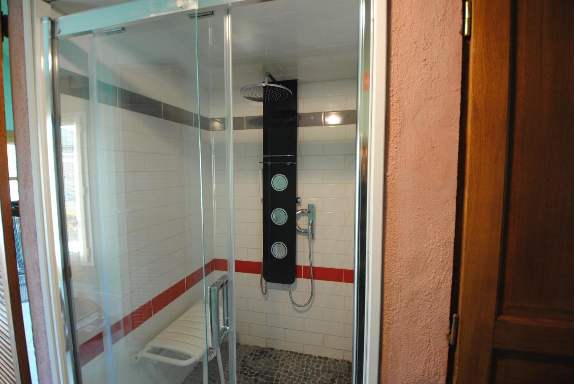 Hotel Les meublés du Grand Logis à Marchais  Chambre photo